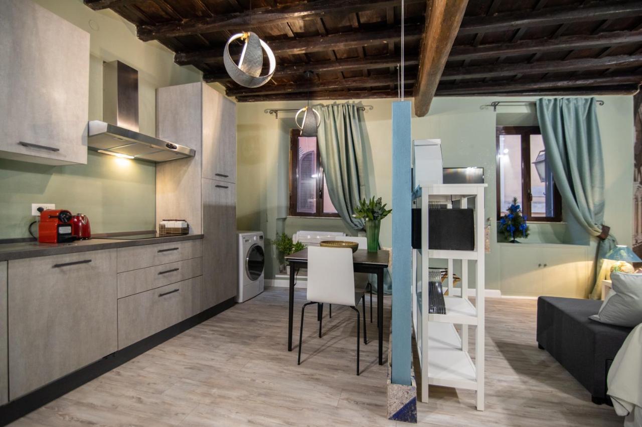 Apartment Romeathome Deluxe Campo Dei Fiori Rom